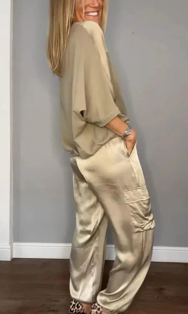 👗Glattes Satin-Halbarm-Top und Hosen-Set💝